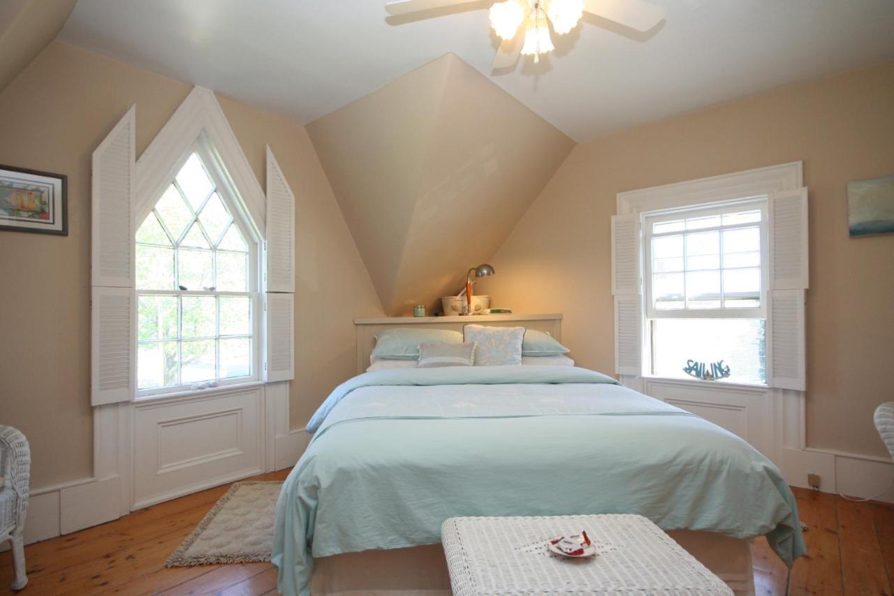 Fisherman'S Daughter B&B Mahone Bay Szoba fotó